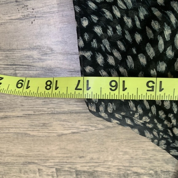 Logix Sheer Layered Top - Picture 7 of 9